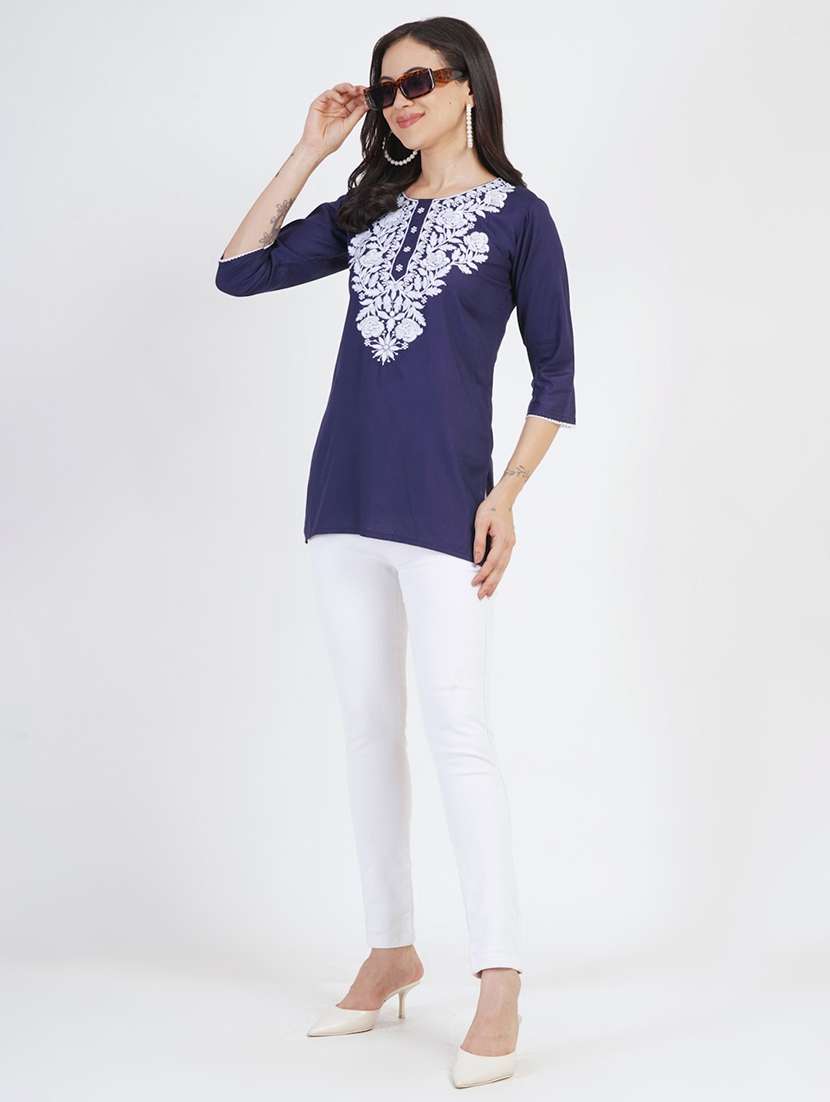 women chikankari three quarter sleeve straight kurti - 22030974 -  Standard Image - 4