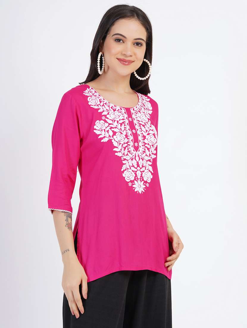 women chikankari three quarter sleeve straight kurti - 22030975 -  Standard Image - 1