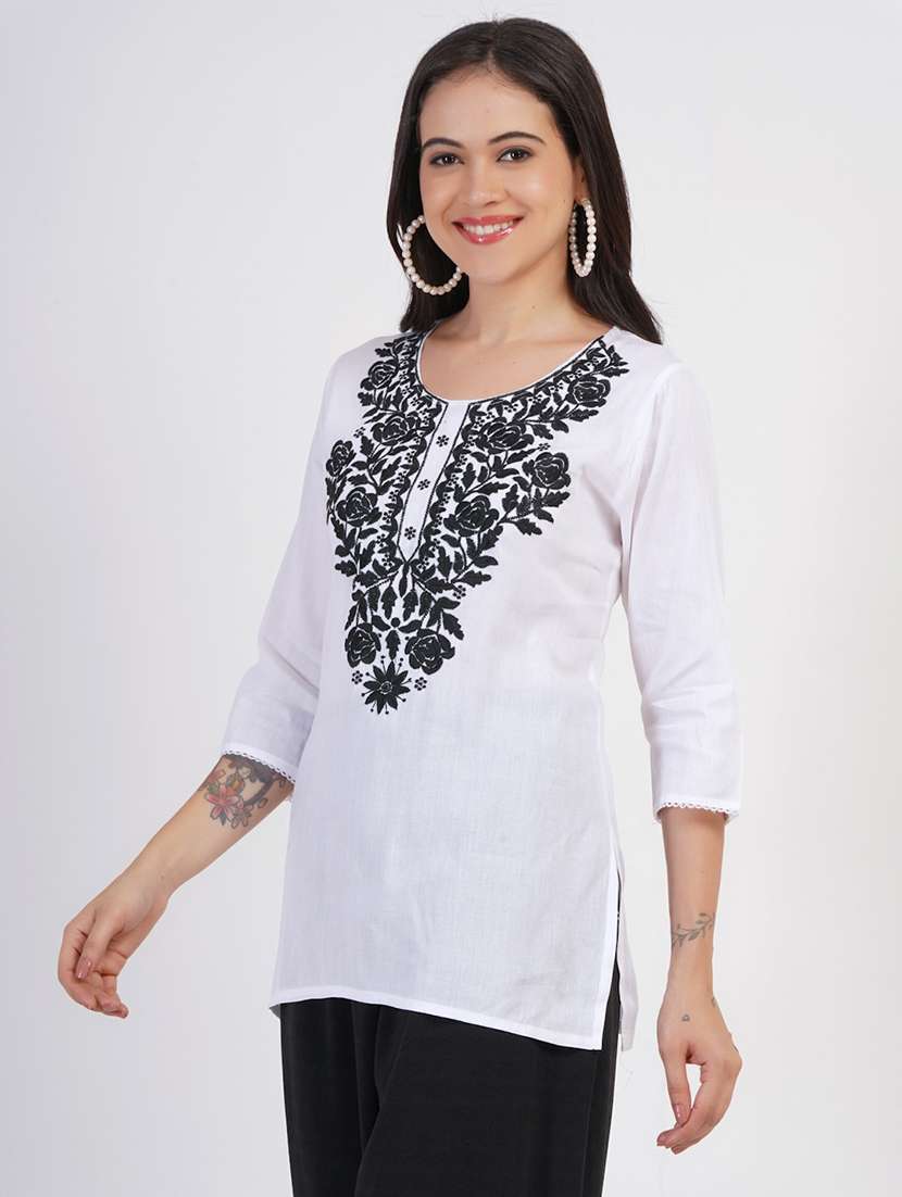 women chikankari three quarter sleeve straight kurti - 22030977 -  Standard Image - 1
