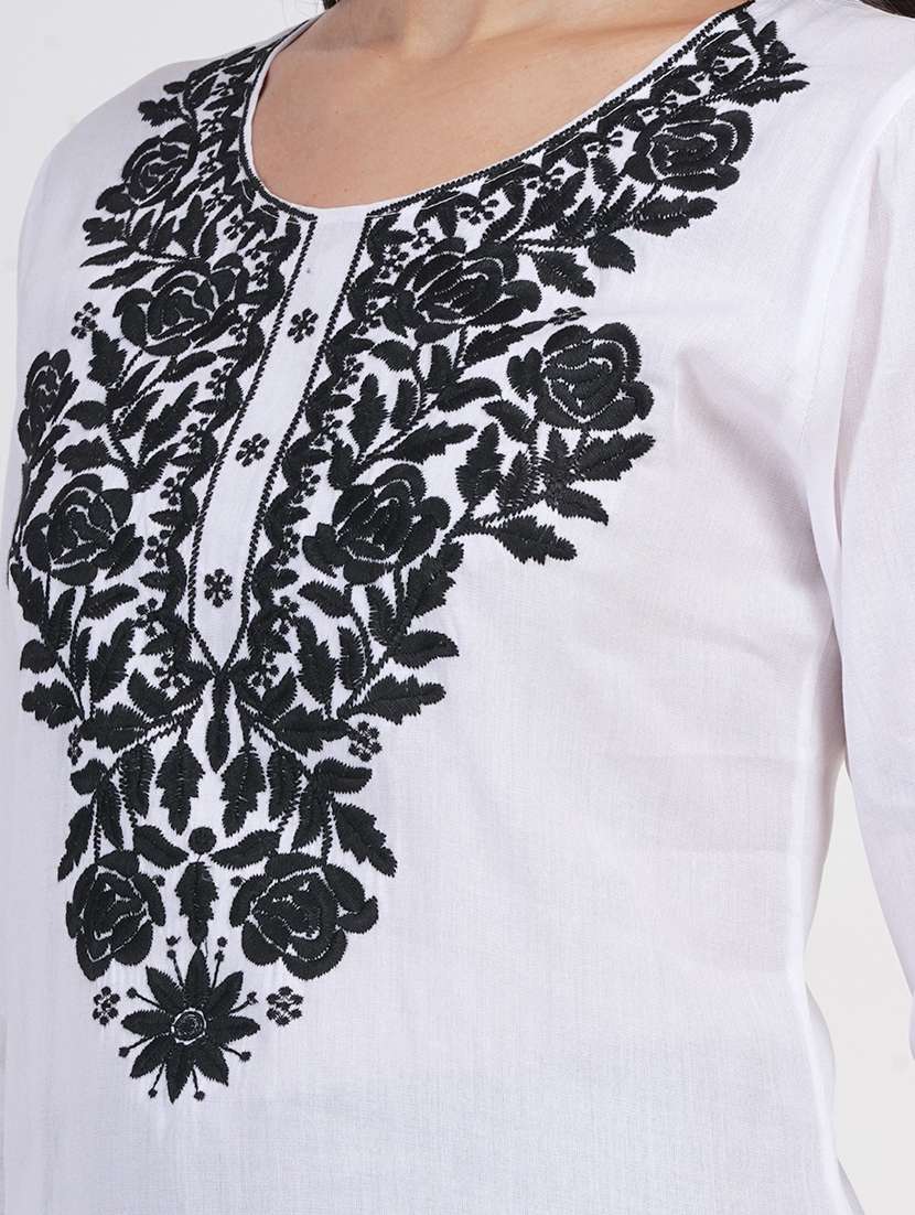 women chikankari three quarter sleeve straight kurti - 22030977 -  Standard Image - 4