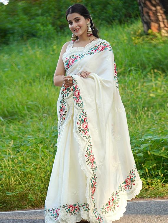 women solid with bordered saree with blouse - 22031004 - Standard Image - 1