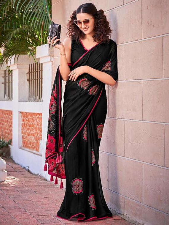 women self design embellished saree with blouse - 22031005 - Zoom Image - 0