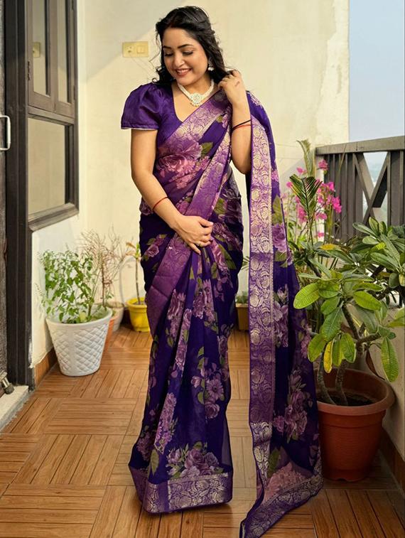 women floral printed bordered saree with blouse - 22031008 -  Standard Image - 1