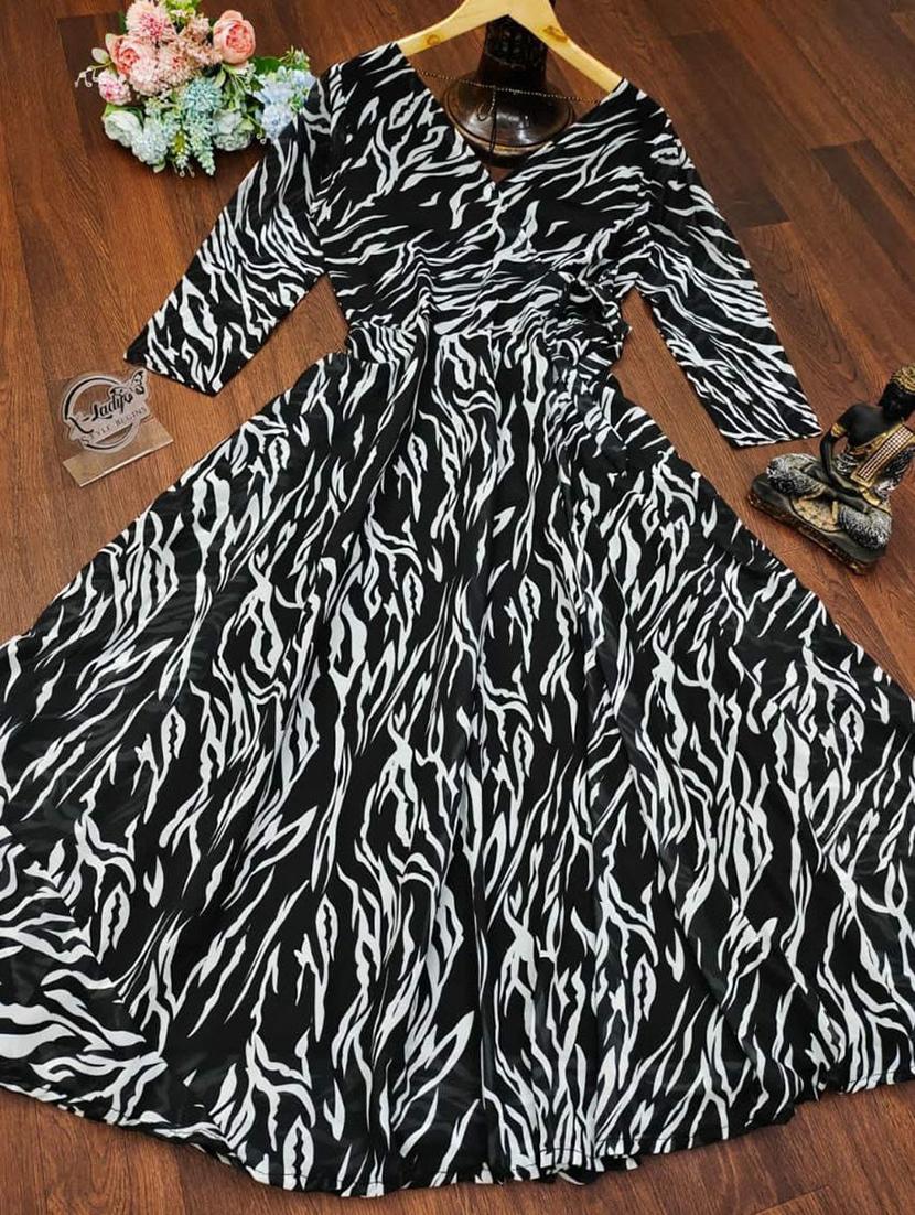 women printed long sleeve maxi fit & flare dress - 22031648 - Standard Image - 4
