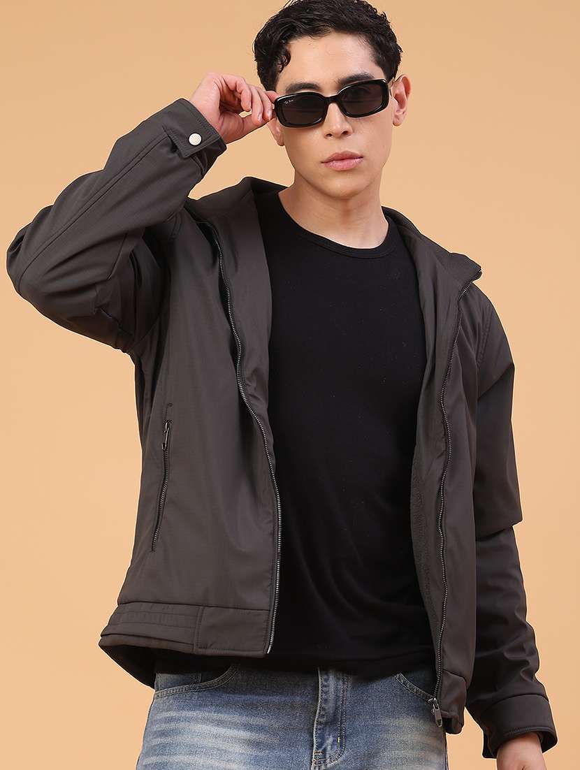 men solid long sleeve puffer jacket