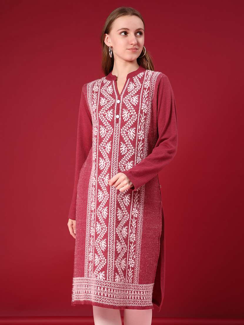 women self design long sleeve woolen kurta - 22031958 -  Standard Image - 1