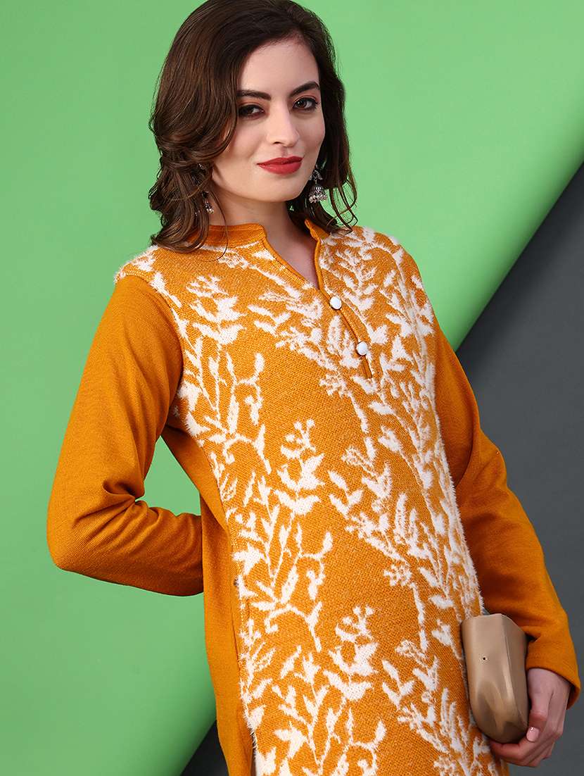 women self designed long sleeve woolen kurta - 22031959 -  Standard Image - 4
