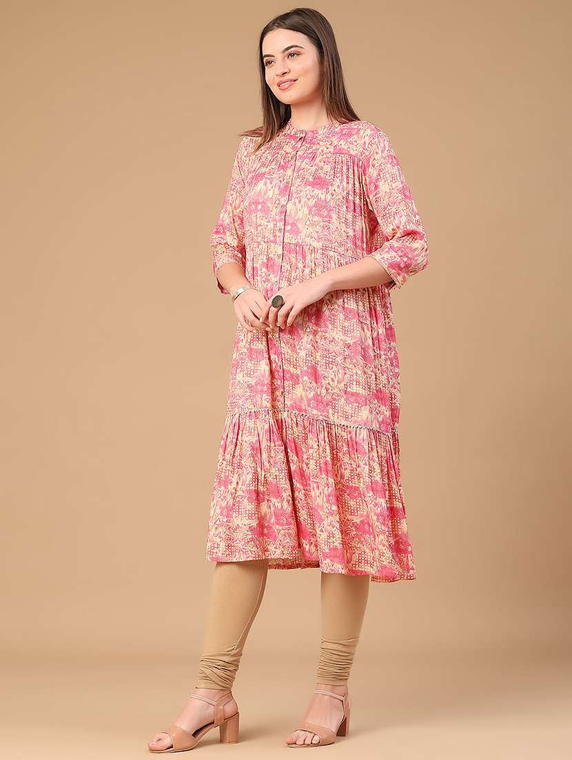 women printed three quarter sleeve tiered kurta - 22032002 -  Standard Image - 4