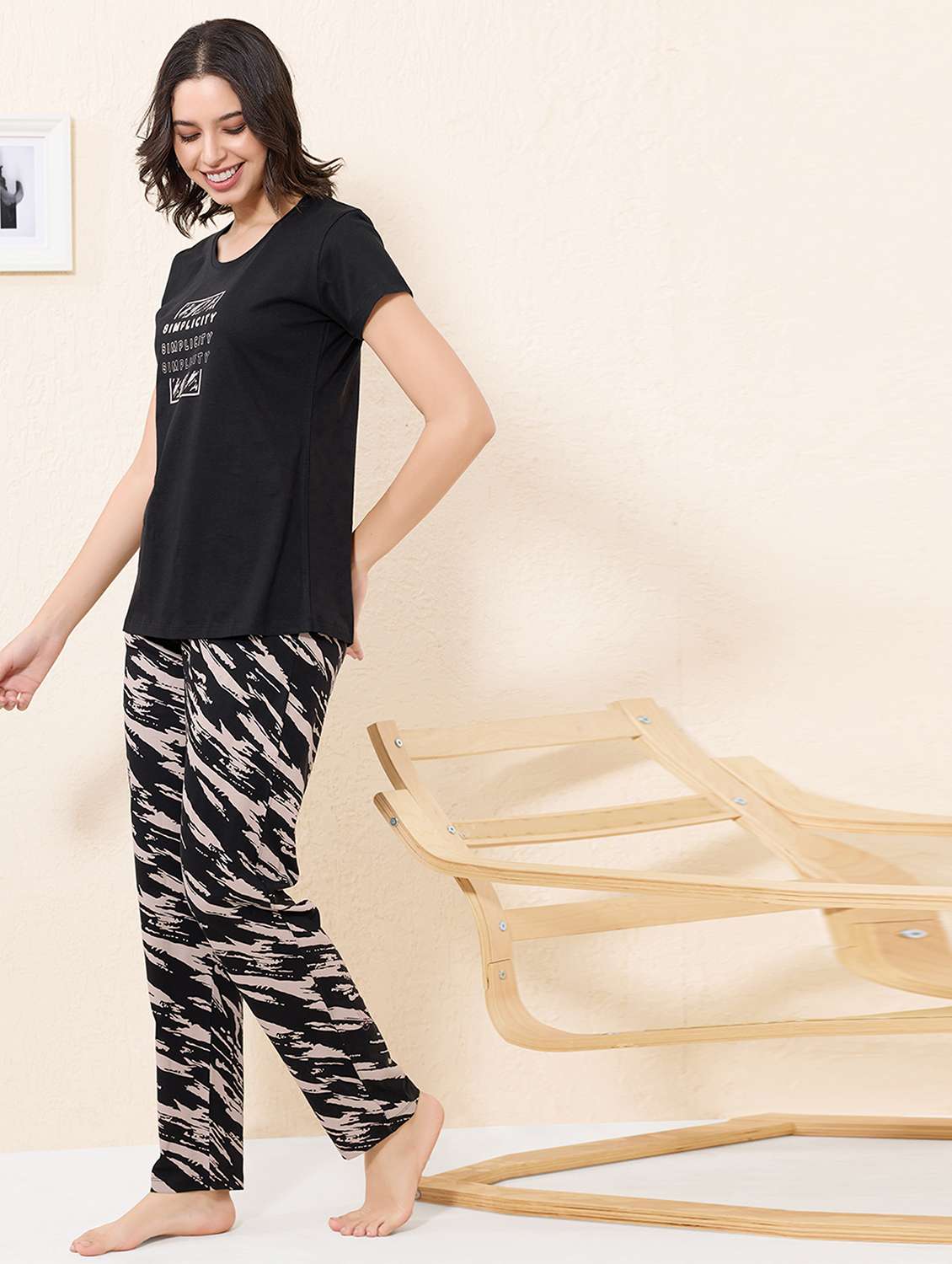 women printed nightwear pyjama set - 22032204 -  Standard Image - 1