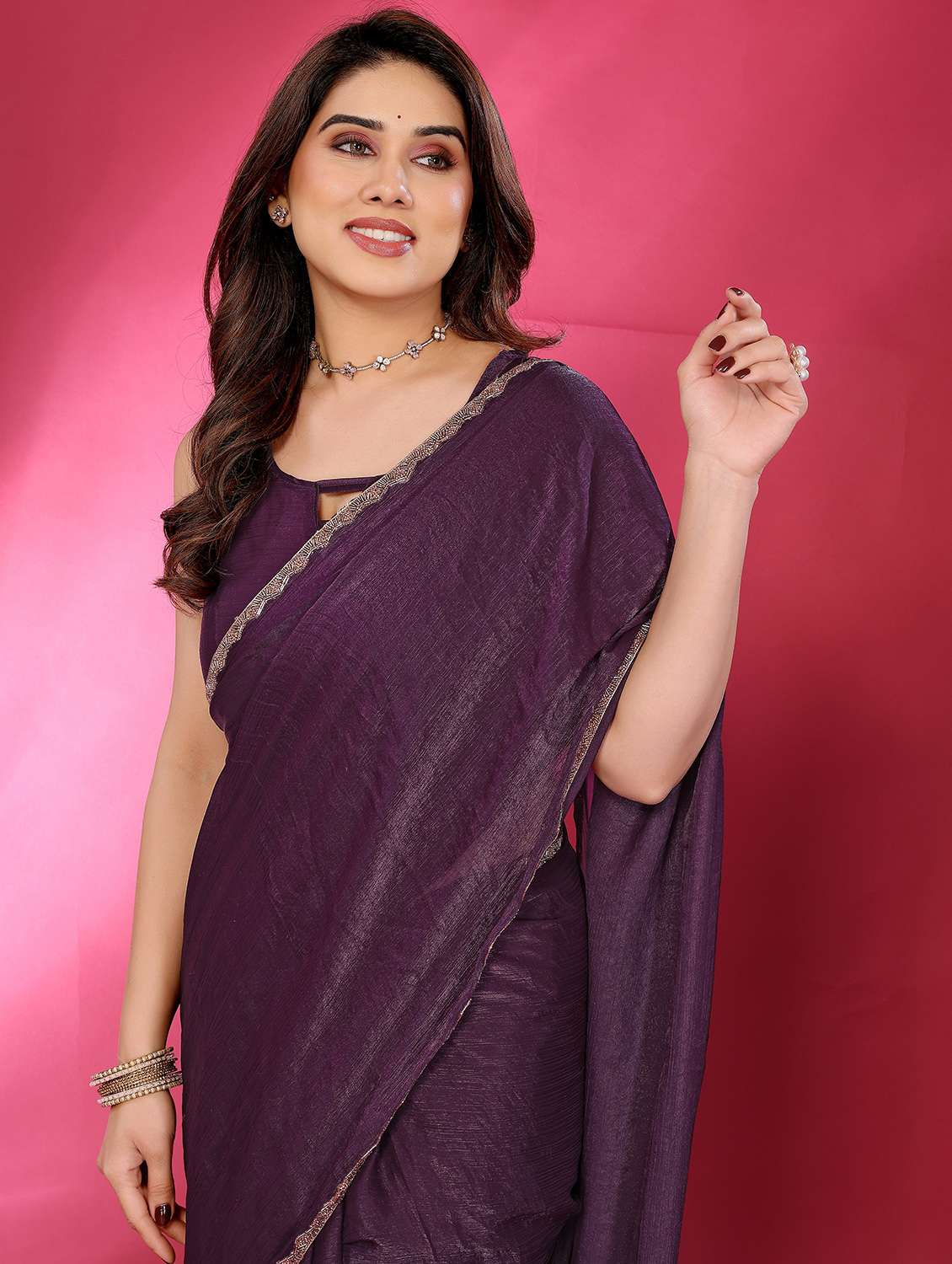 women solid with bordered embellished saree with blouse - 22032254 -  Standard Image - 4