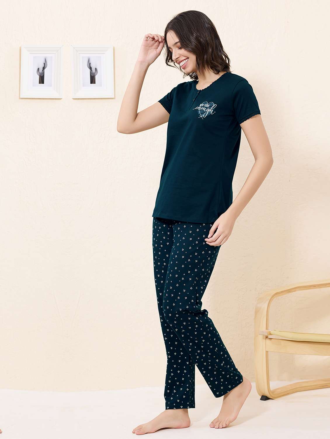 women printed nightwear pyjama set - 22033334 -  Standard Image - 1