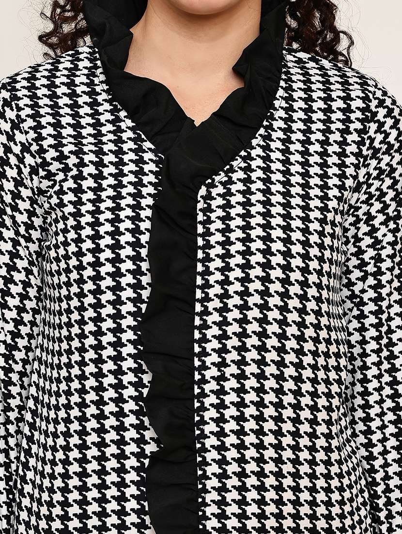 women printed top and trouser co-ord set - 22033423 -  Standard Image - 6