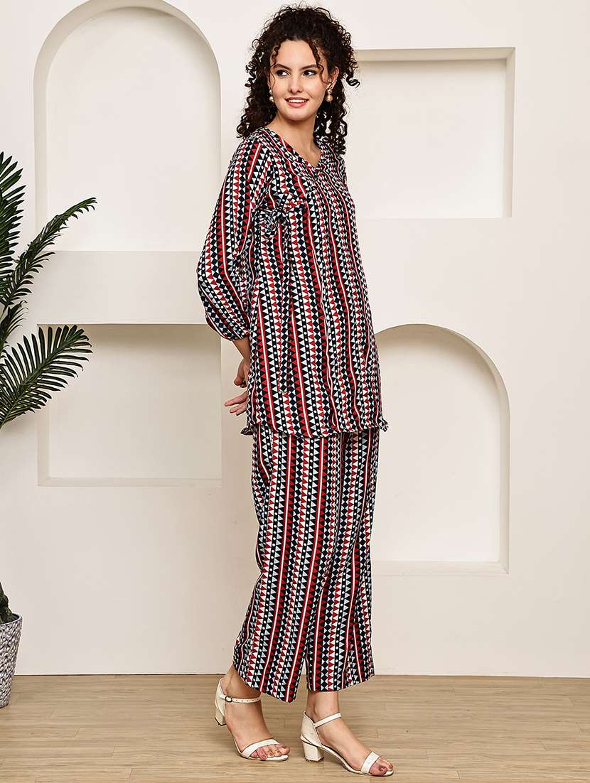 women printed top and trouser co-ord set - 22033425 - Standard Image - 1