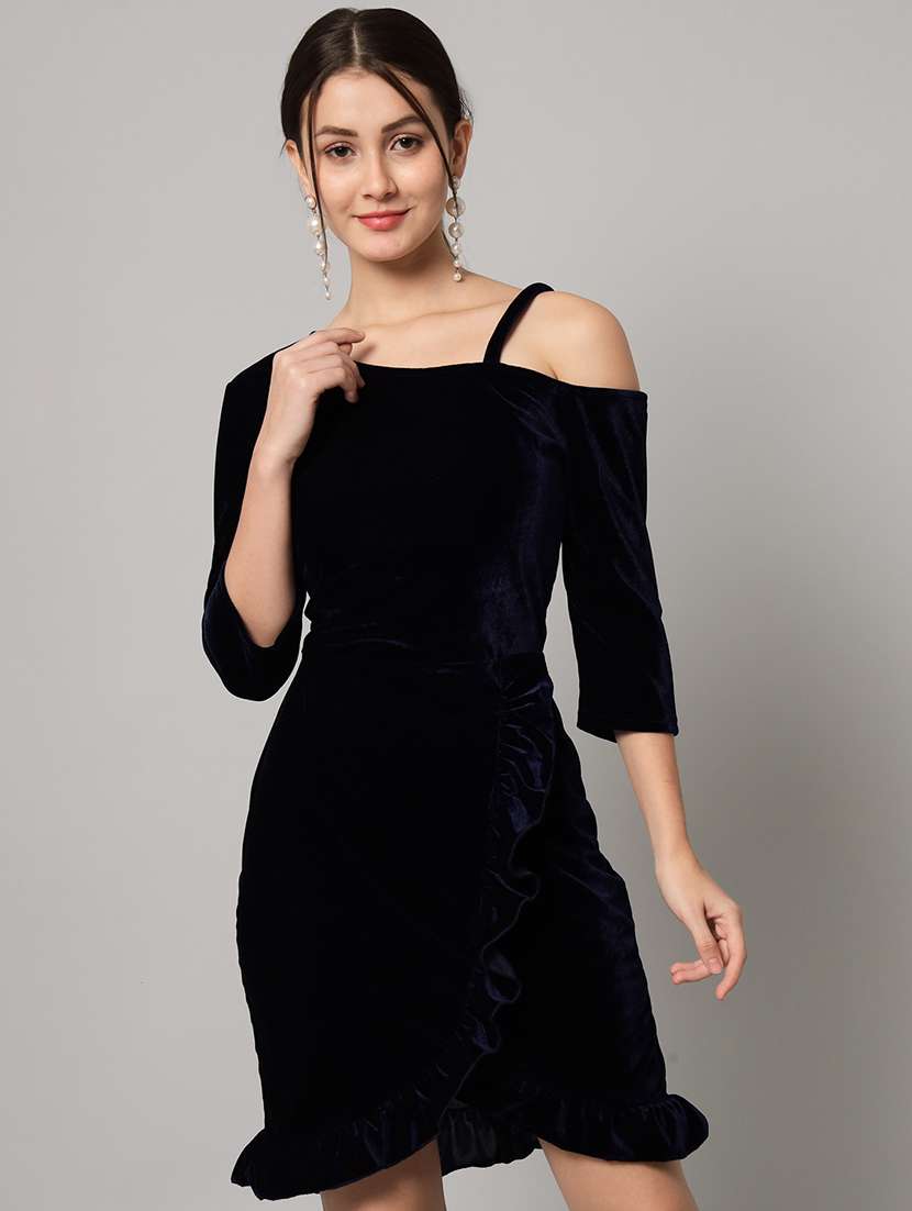 women solid asymmetric neck sheath dress - 22033468 - Zoom Image - 0