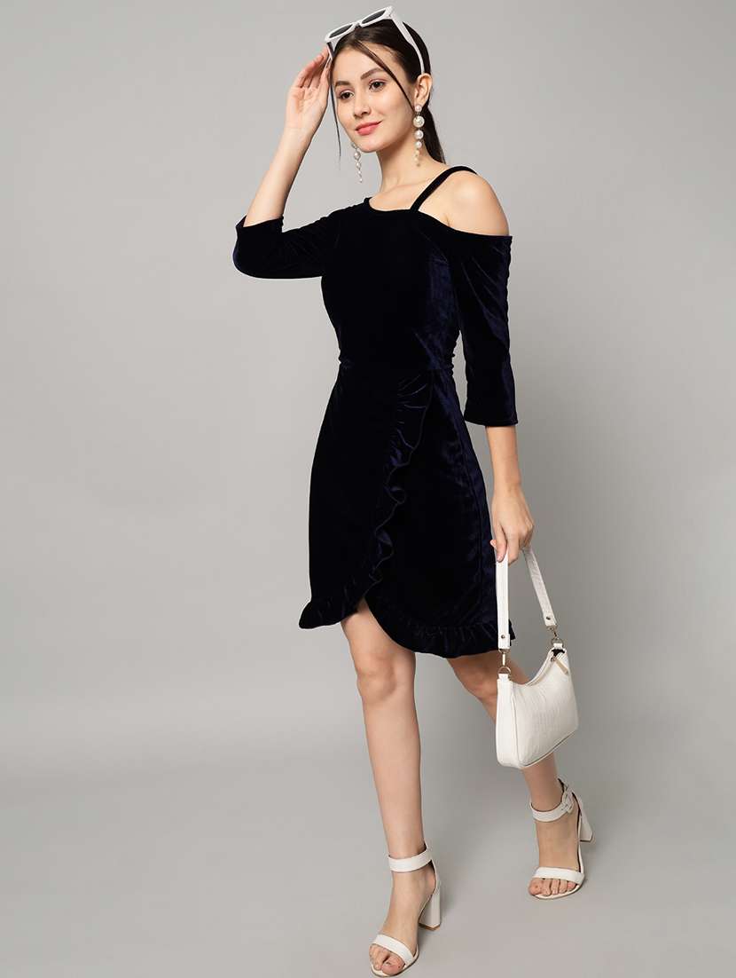 women solid asymmetric neck sheath dress - 22033468 - Standard Image - 4