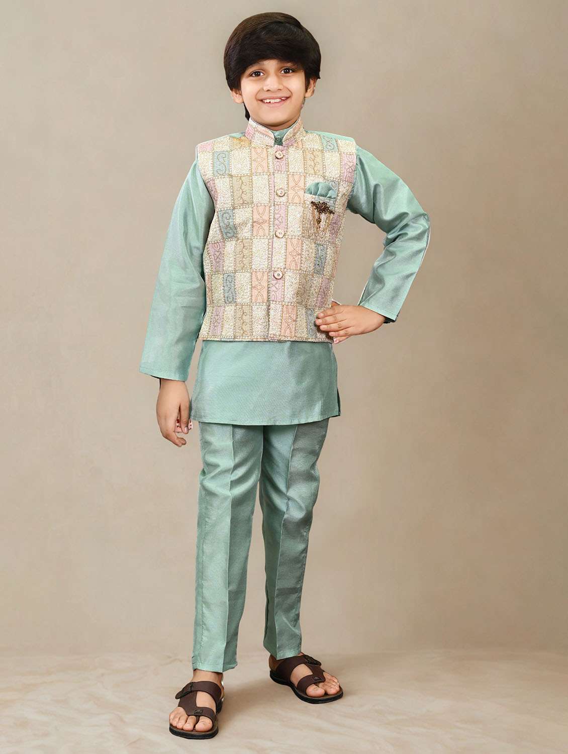boys solid kurta and pyjama with embroidered nehru jacket 