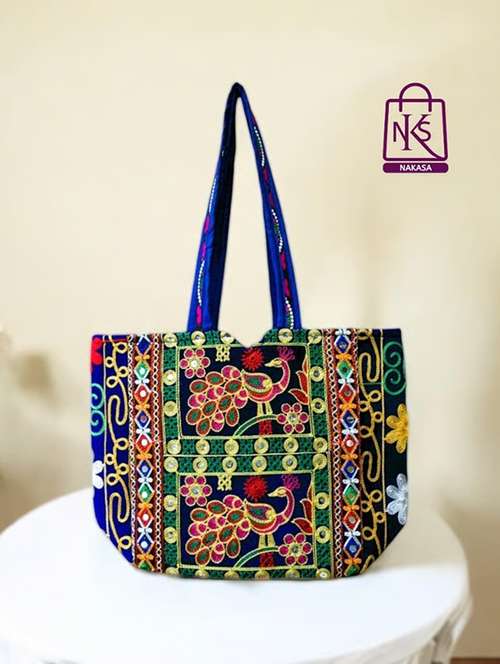 women embroidered tote bag - 22033638 -  Standard Image - 0