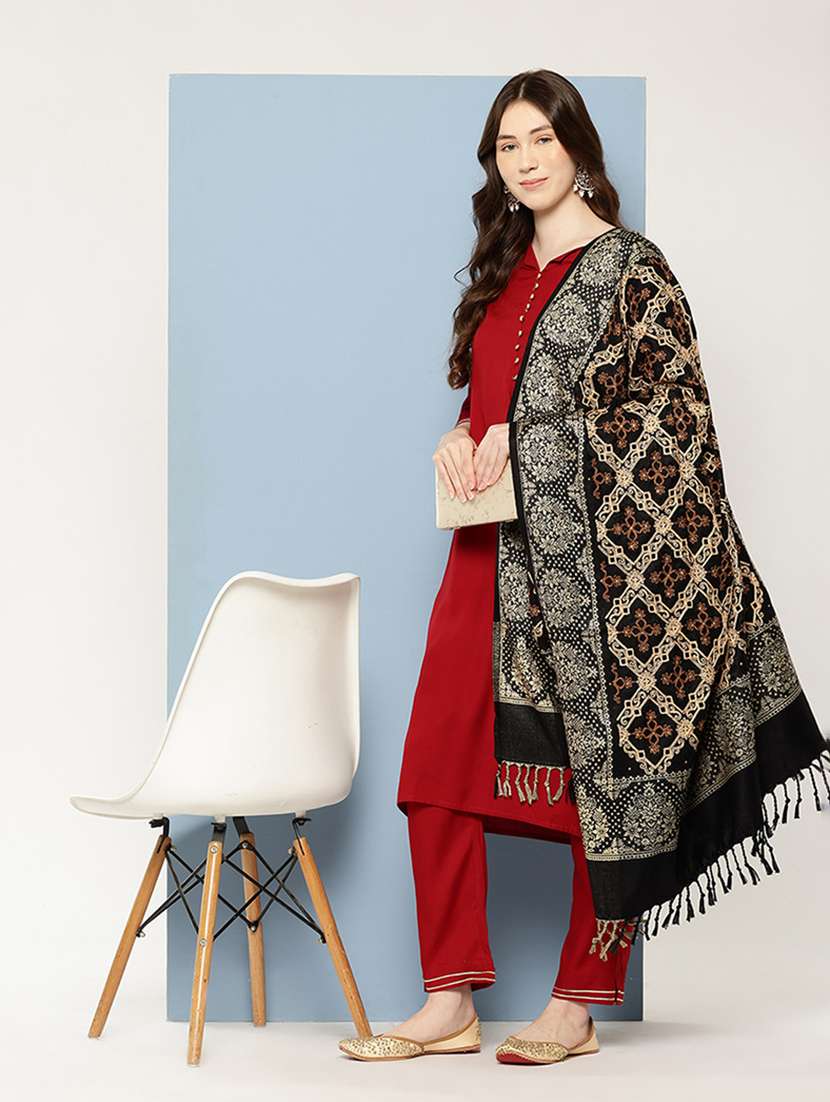 women self design reversible shawl - 22033704 -  Standard Image - 1