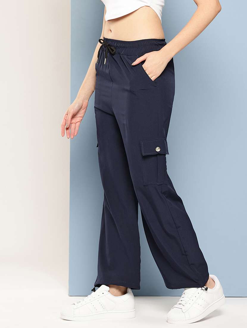 women solid mid rise relaxed fit cargo - 22033776 -  Standard Image - 1