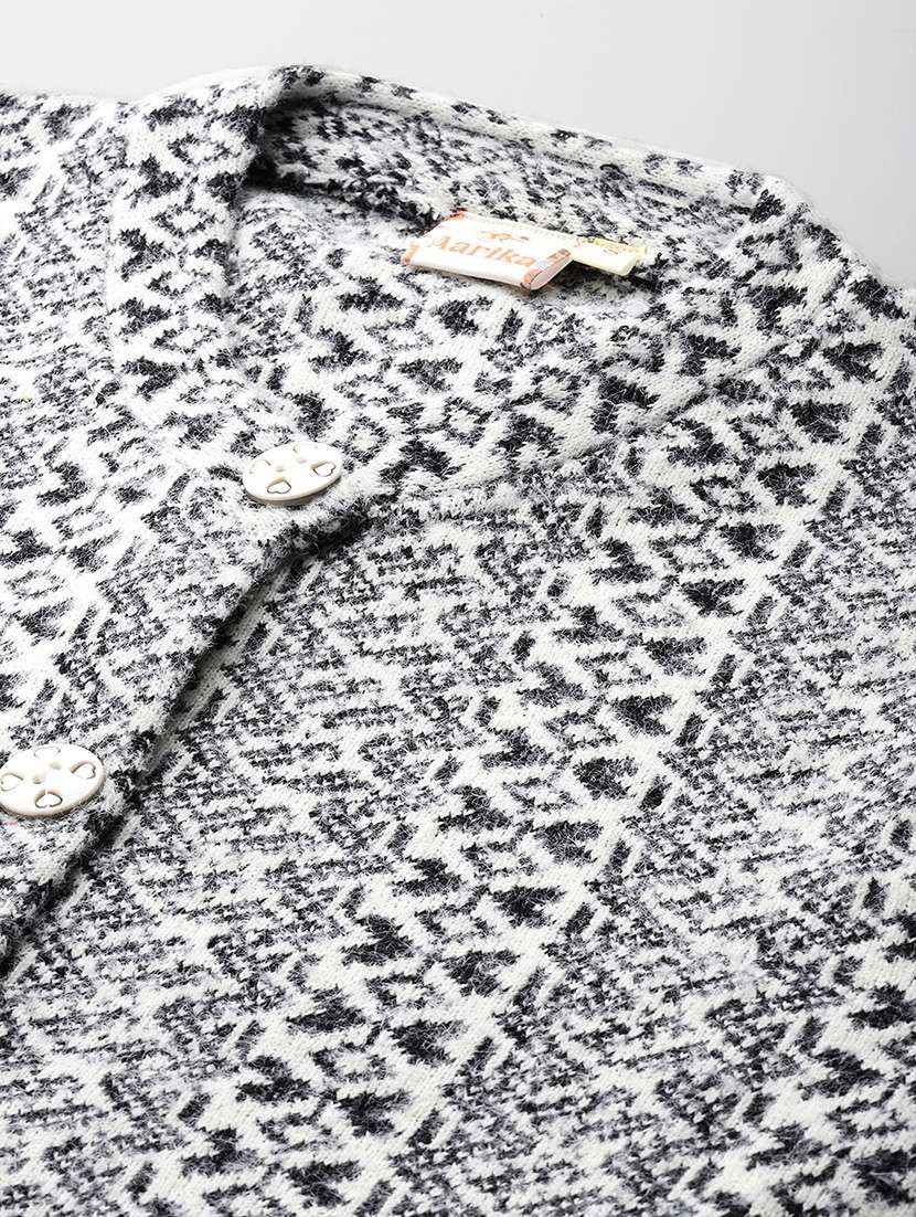 women self design long sleeve cardigan - 22033784 -  Standard Image - 4