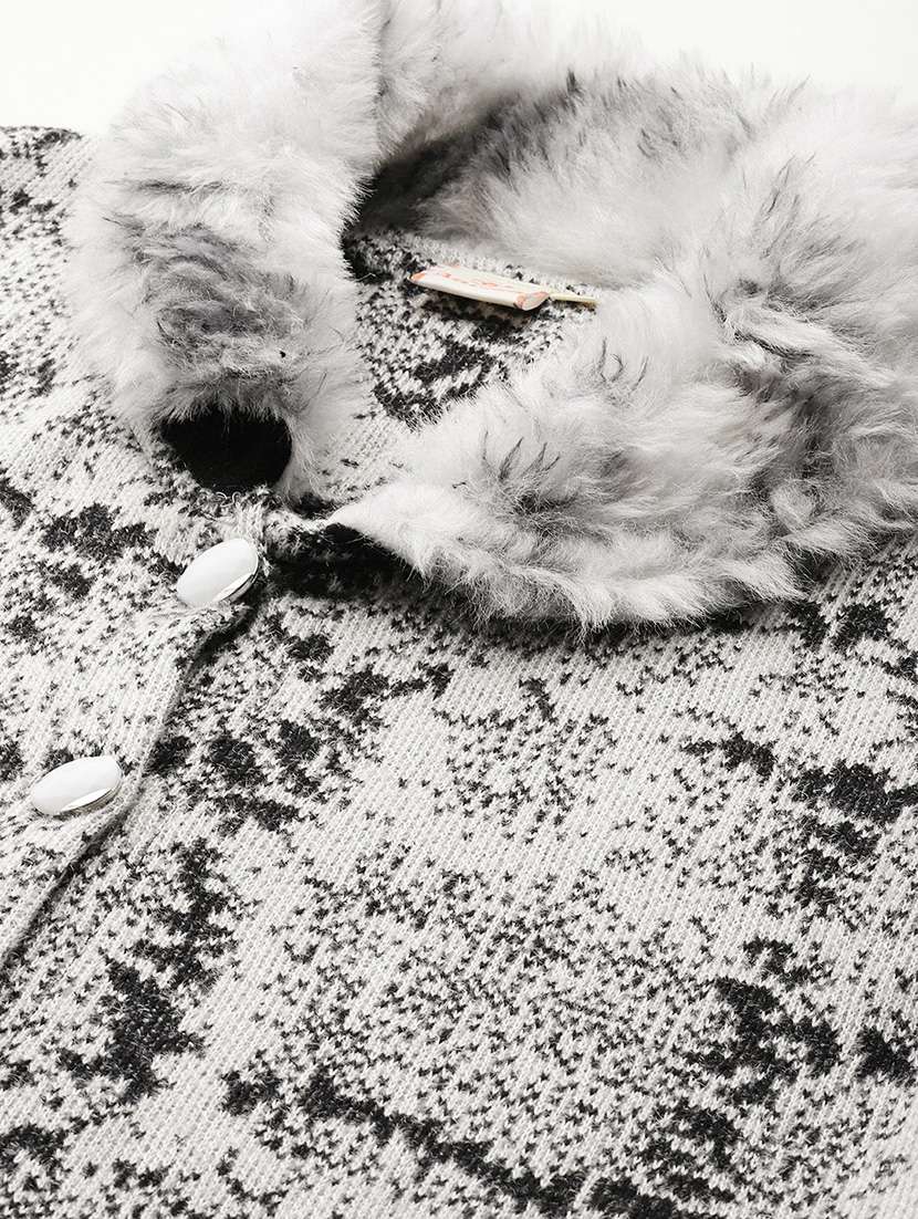 women self design long sleeve cardigan - 22033835 -  Standard Image - 4