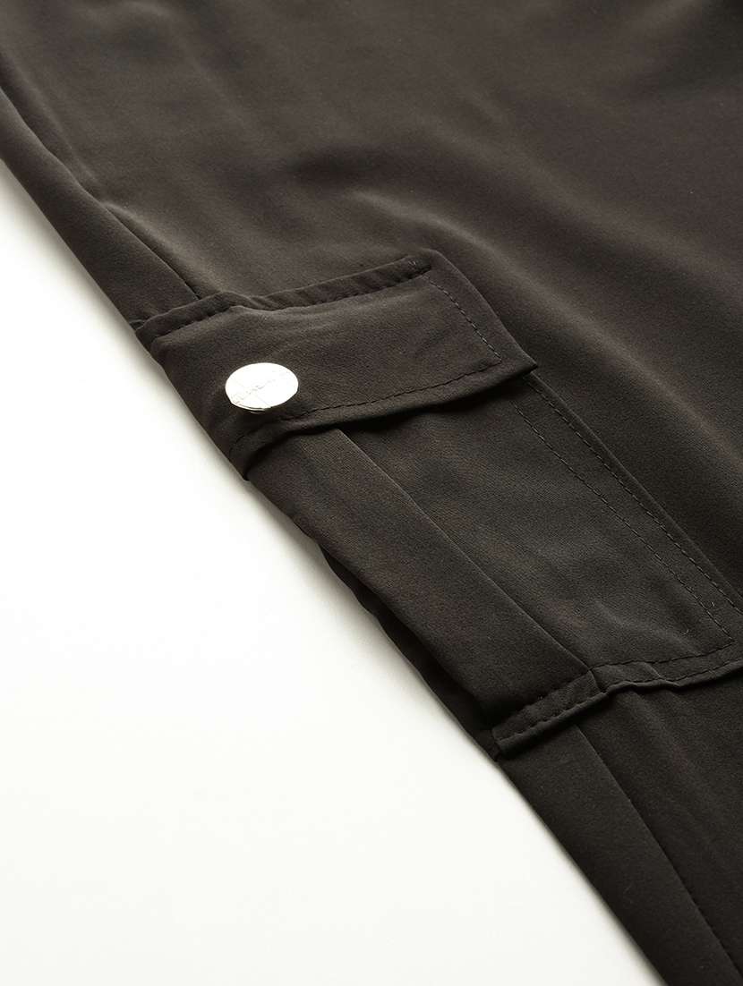  girls solid mid rise cargo - 22033864 -  Standard Image - 4