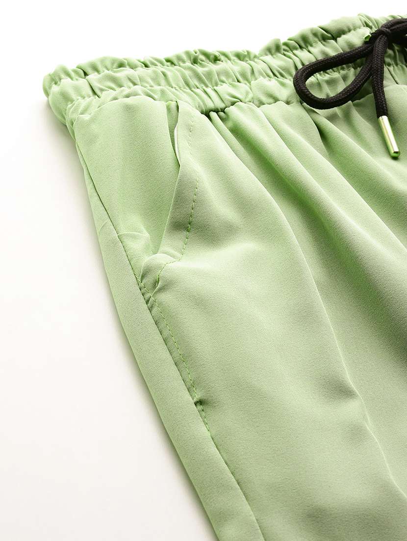  girls solid mid rise cargo - 22033867 -  Standard Image - 4