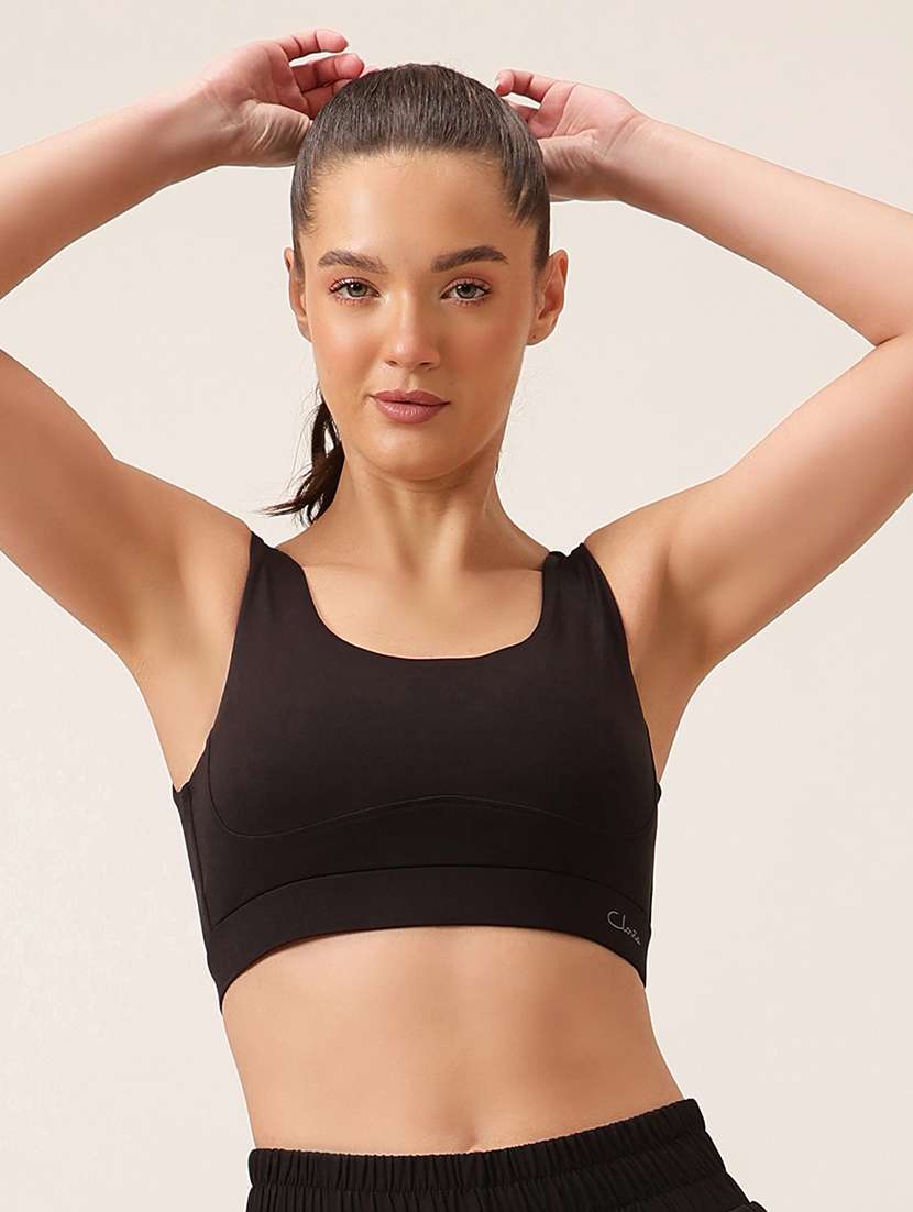 women solid non wired sports bra