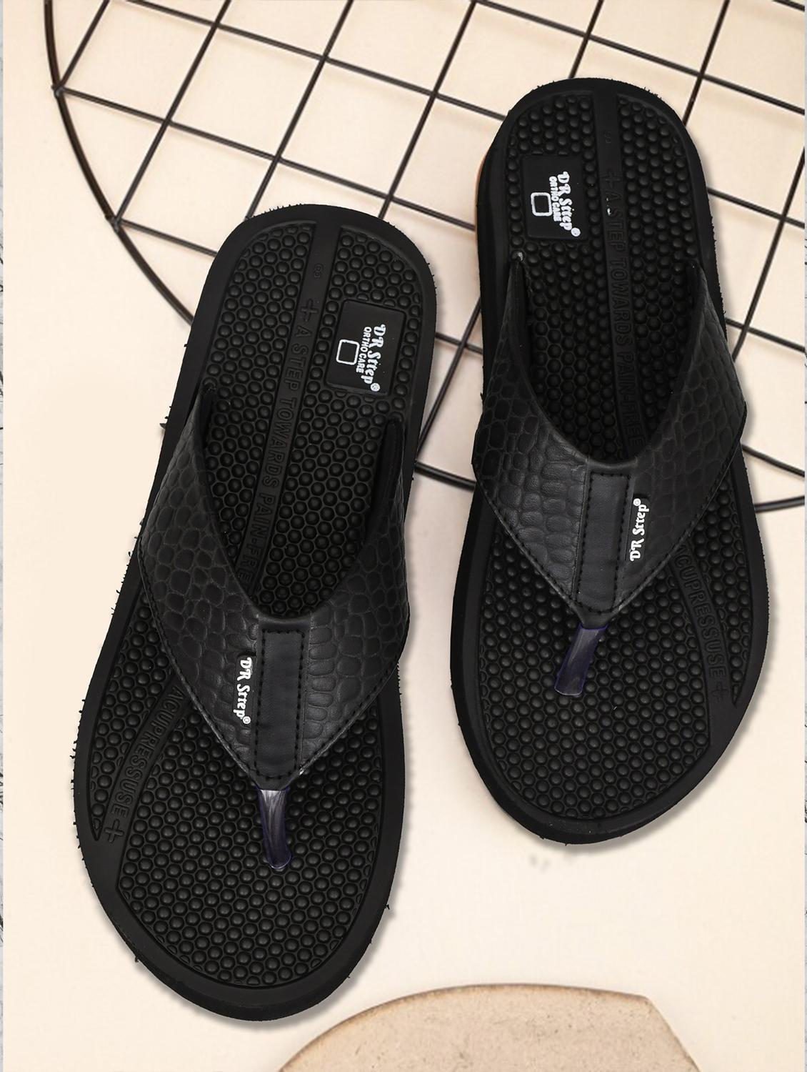 men black solid slip on slipper - 22033978 - Zoom Image - 0