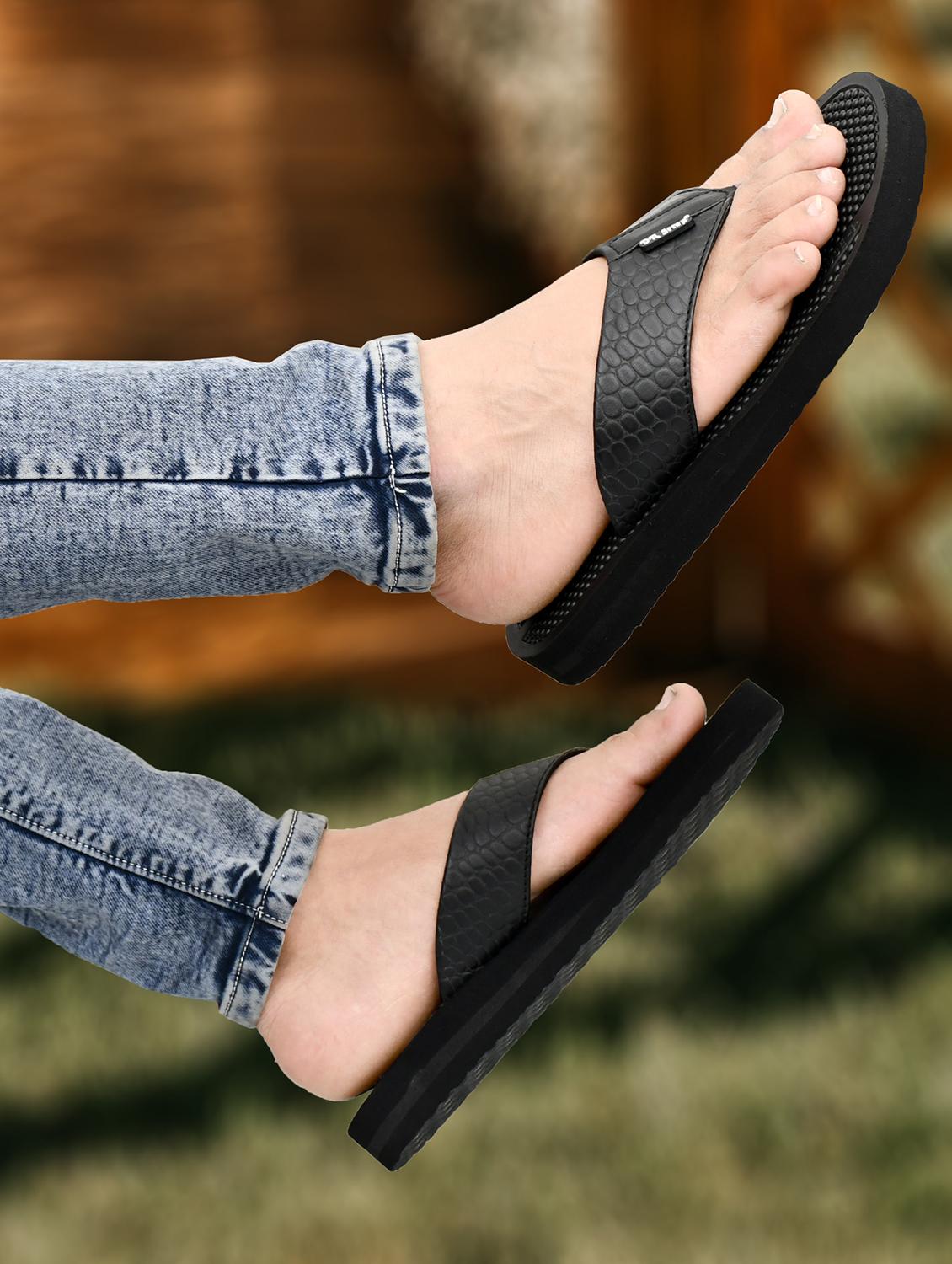 men black solid slip on slipper - 22033978 -  Standard Image - 1