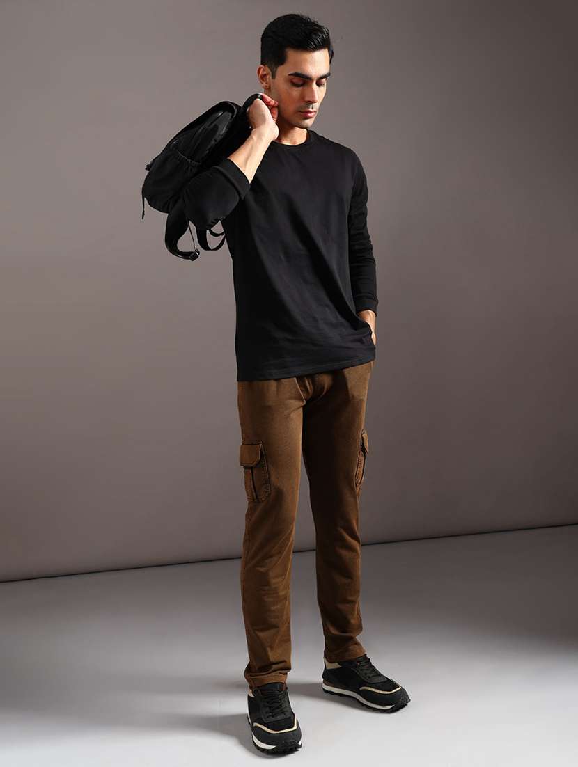 men solid mid rise regular fit cargo - 22034798 -  Standard Image - 4