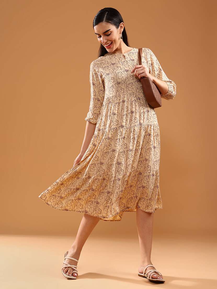 women printed three quarter sleeve tiered dress - 22034858 -  Standard Image - 1
