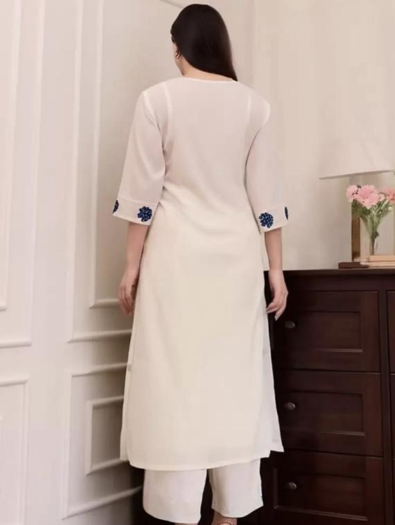 women embroidered kurta and pant with dupatta - 22035139 - Standard Image - 1