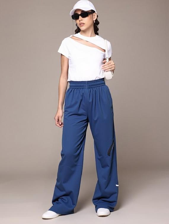 women solid mid rise parachute pants - 22035189 - Standard Image - 1