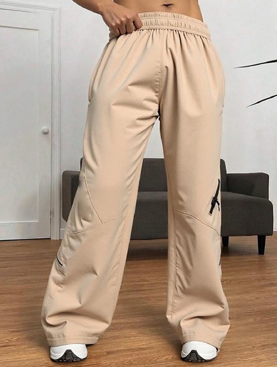 women solid mid rise parachute pants - 22035192 - Zoom Image - 0