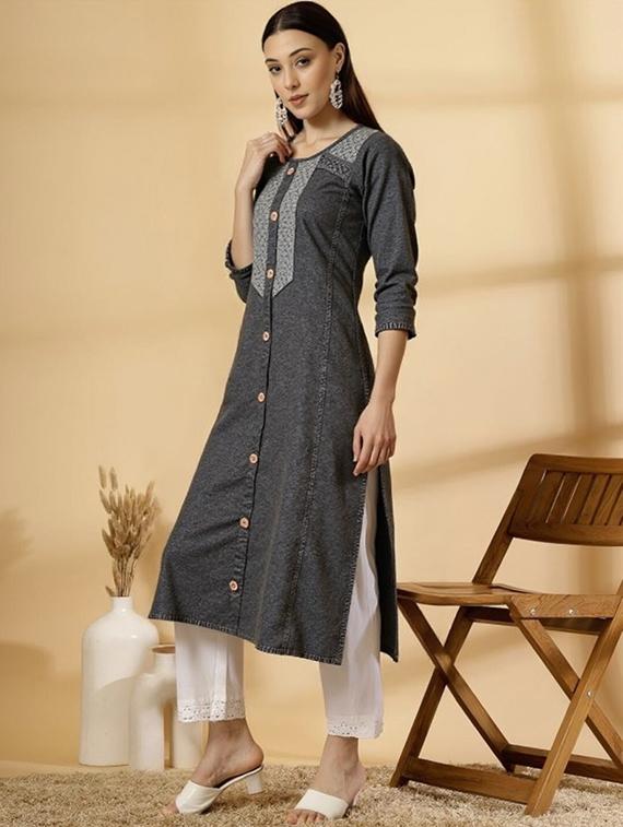 women solid three quarter sleeve straight kurta - 22035220 -  Standard Image - 1