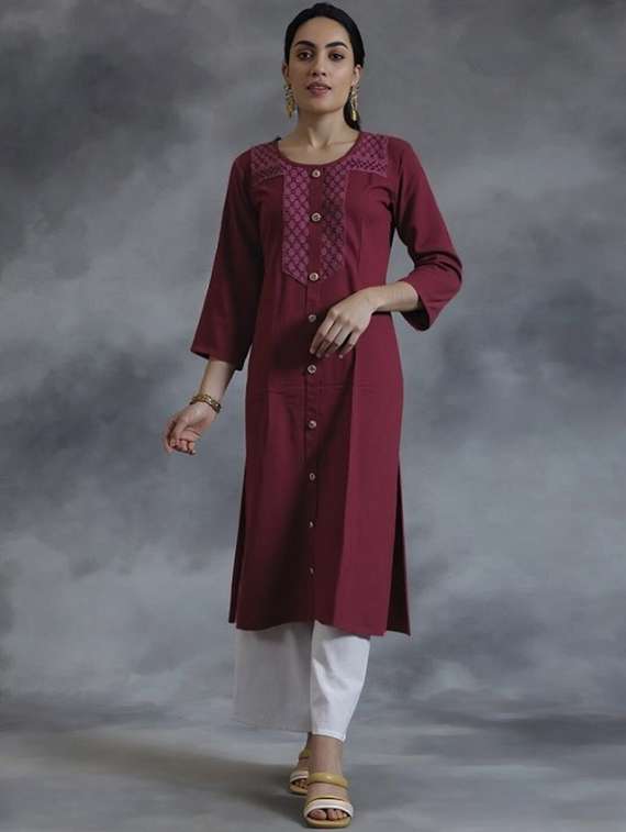 women solid three quarter sleeve straight kurta - 22035230 -  Standard Image - 1