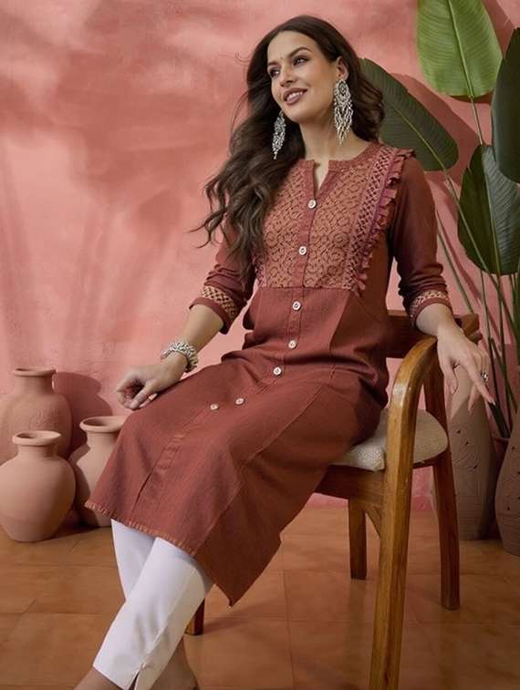 women solid three quarter sleeve straight kurta - 22035234 -  Standard Image - 1