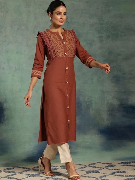 women solid three quarter sleeve straight kurta - 22035281 - Standard Image - 1