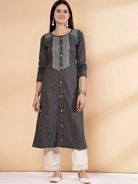 women solid three quarter sleeve straight kurta - 22035291 - Standard Image - 1