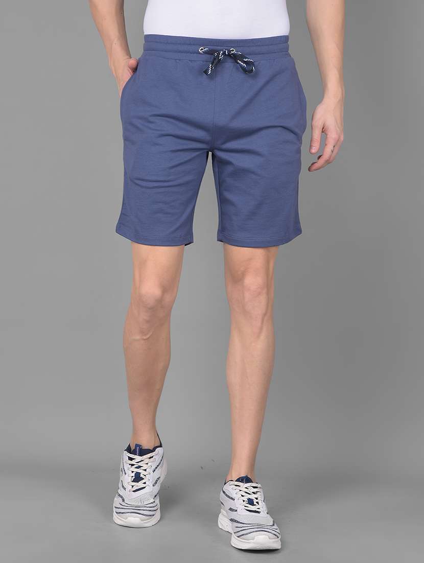 men tapered mid rise regular fit shorts - 22035409 -  Zoom Image - 0