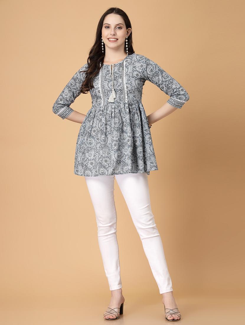 women printed three quarter sleeve flared kurti - 22035424 - Standard Image - 4