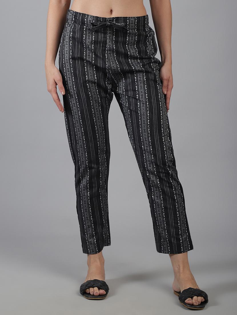 women printed mid rise straight trouser - 22035581 - Zoom Image - 0