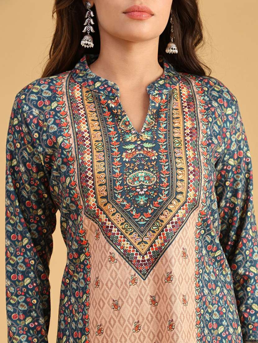 women self designed long sleeve woolen kurta - 22035706 -  Standard Image - 4