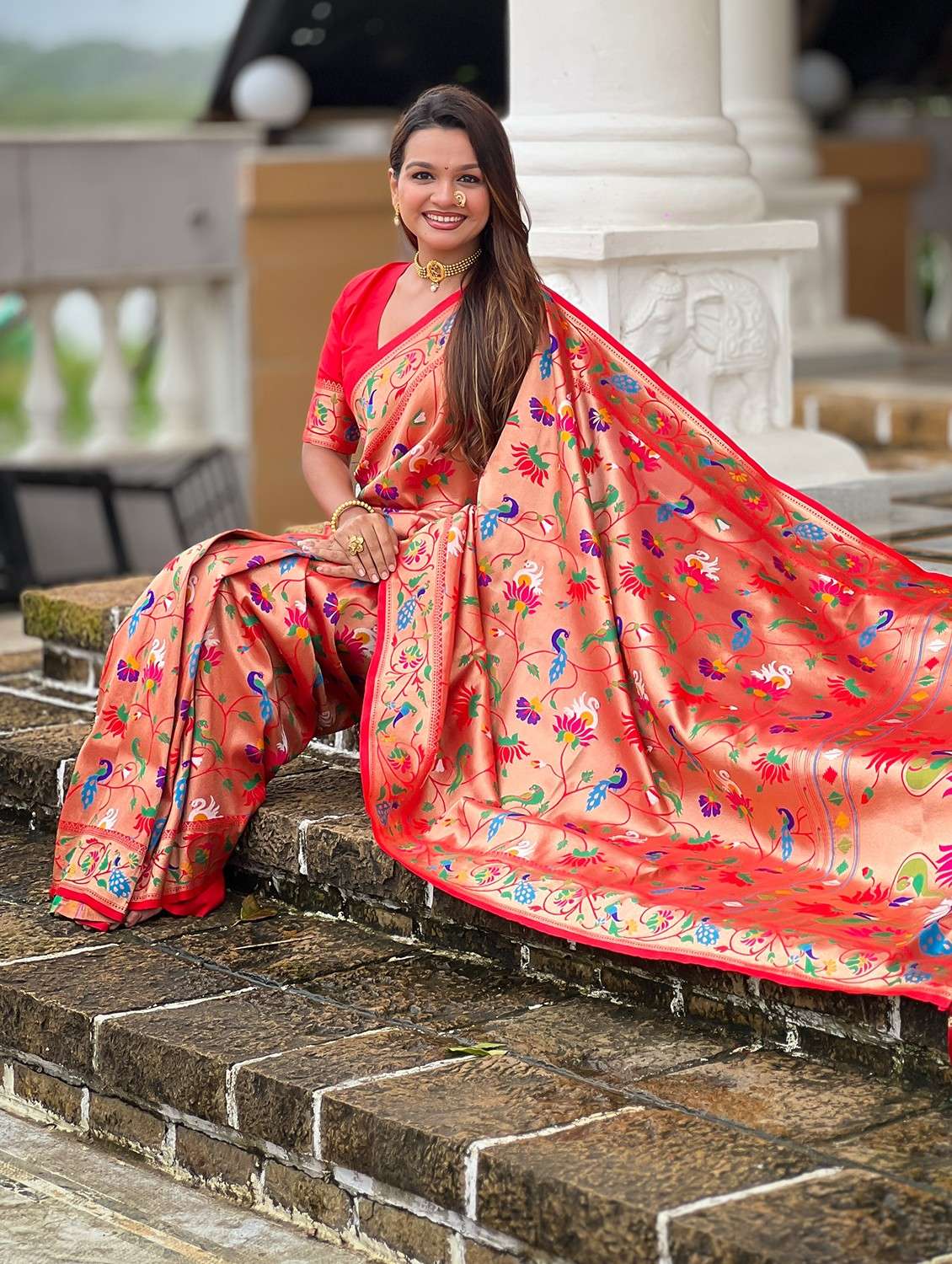 women self design banarasi saree with blouse - 22036581 -  Standard Image - 4