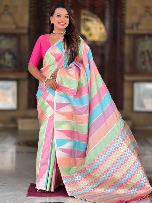 women self design banarasi saree with blouse - 22036584 -  Standard Image - 0