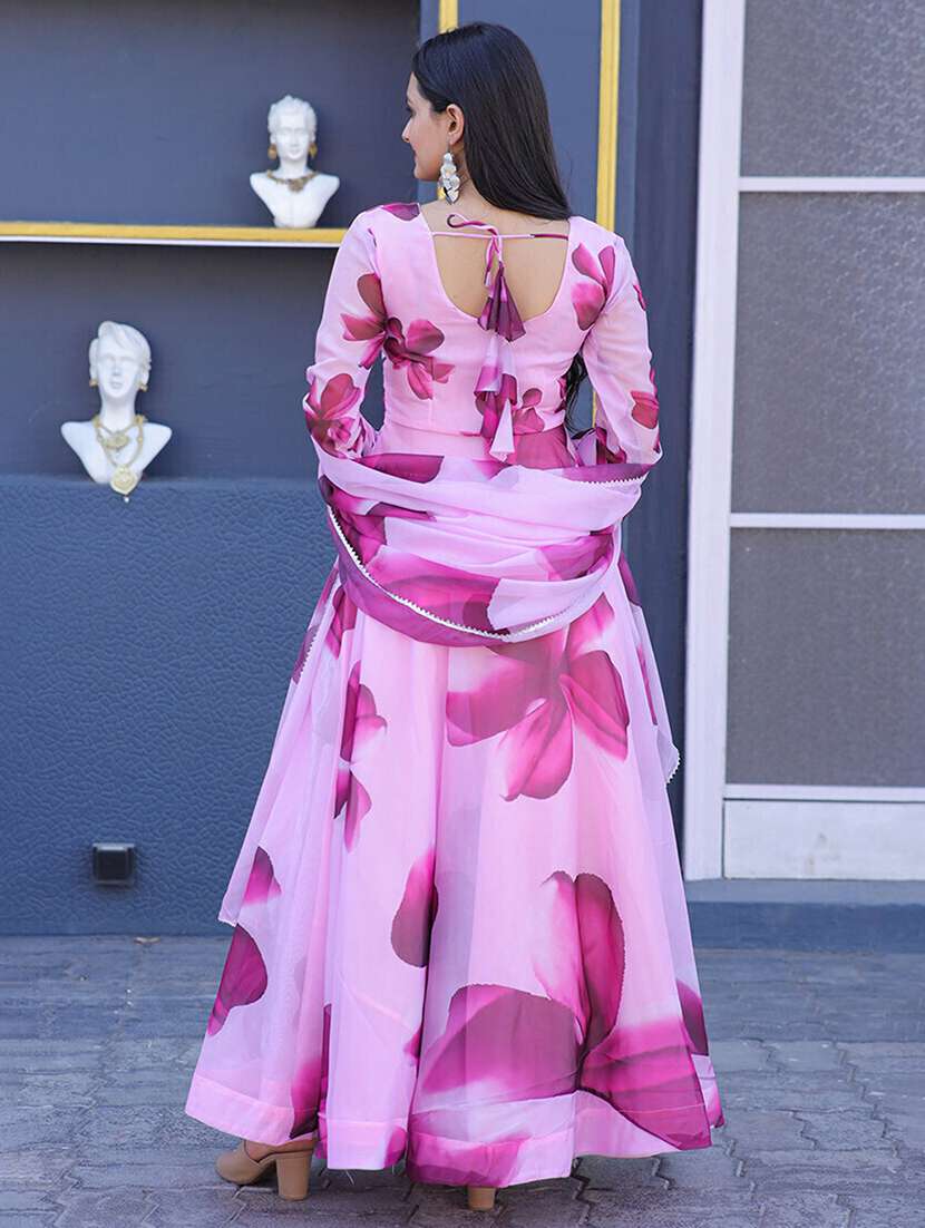 women floral printed long sleeve kurta dupatta set - 22036736 -  Standard Image - 1