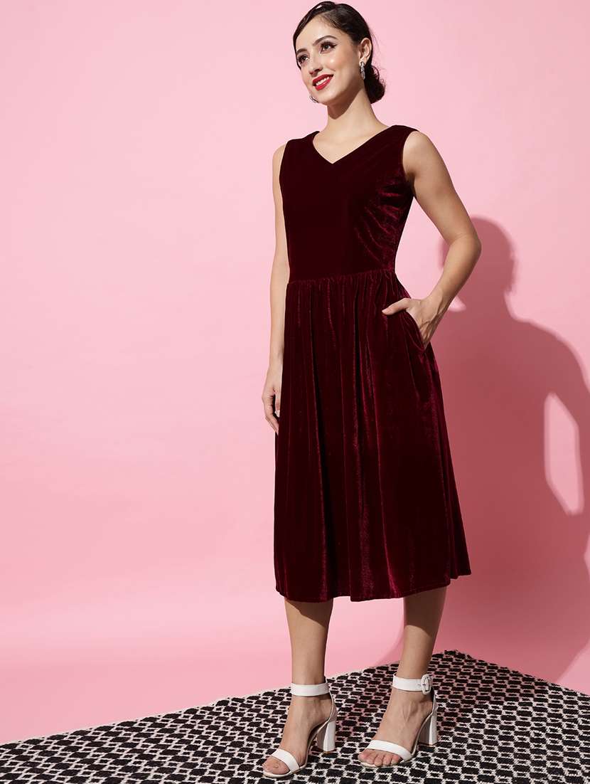 women solid sleeveless velvet fit & flare dress - 22036914 -  Standard Image - 1