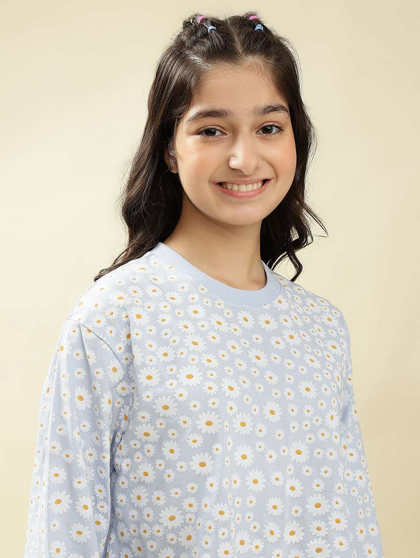girls printed nightwear pyjama set - 22036961 -  Standard Image - 4