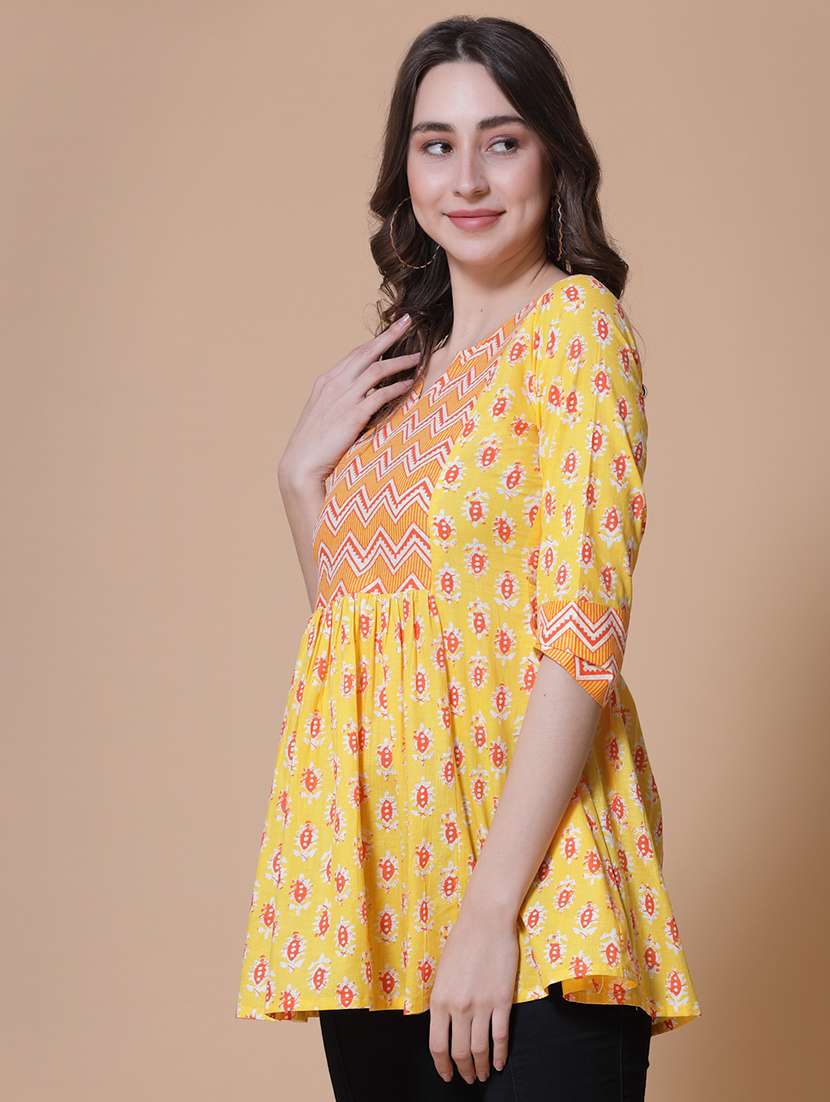 women printed three quarter sleeve flared kurti - 22037002 - Standard Image - 1